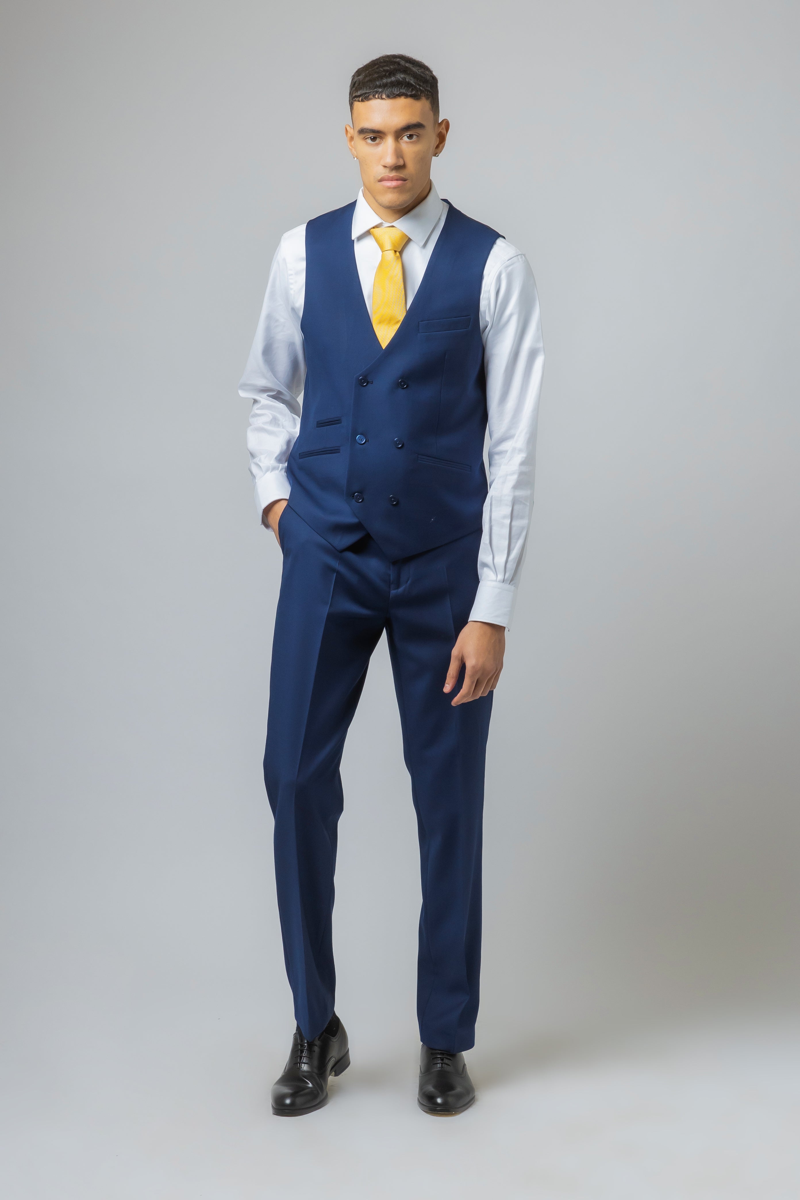 ISAAC Navy Blue Men's Slim Fit Suit