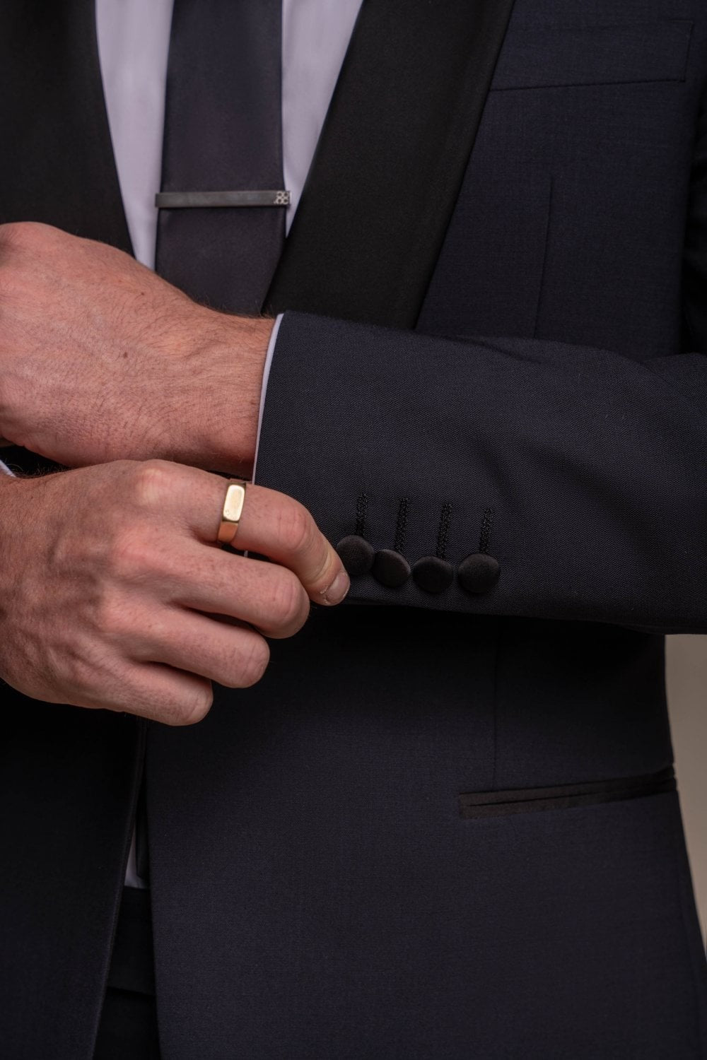 ASPEN Midnight Navy Men's Slim Fit Wool Blend Tuxedo Dinner Suit