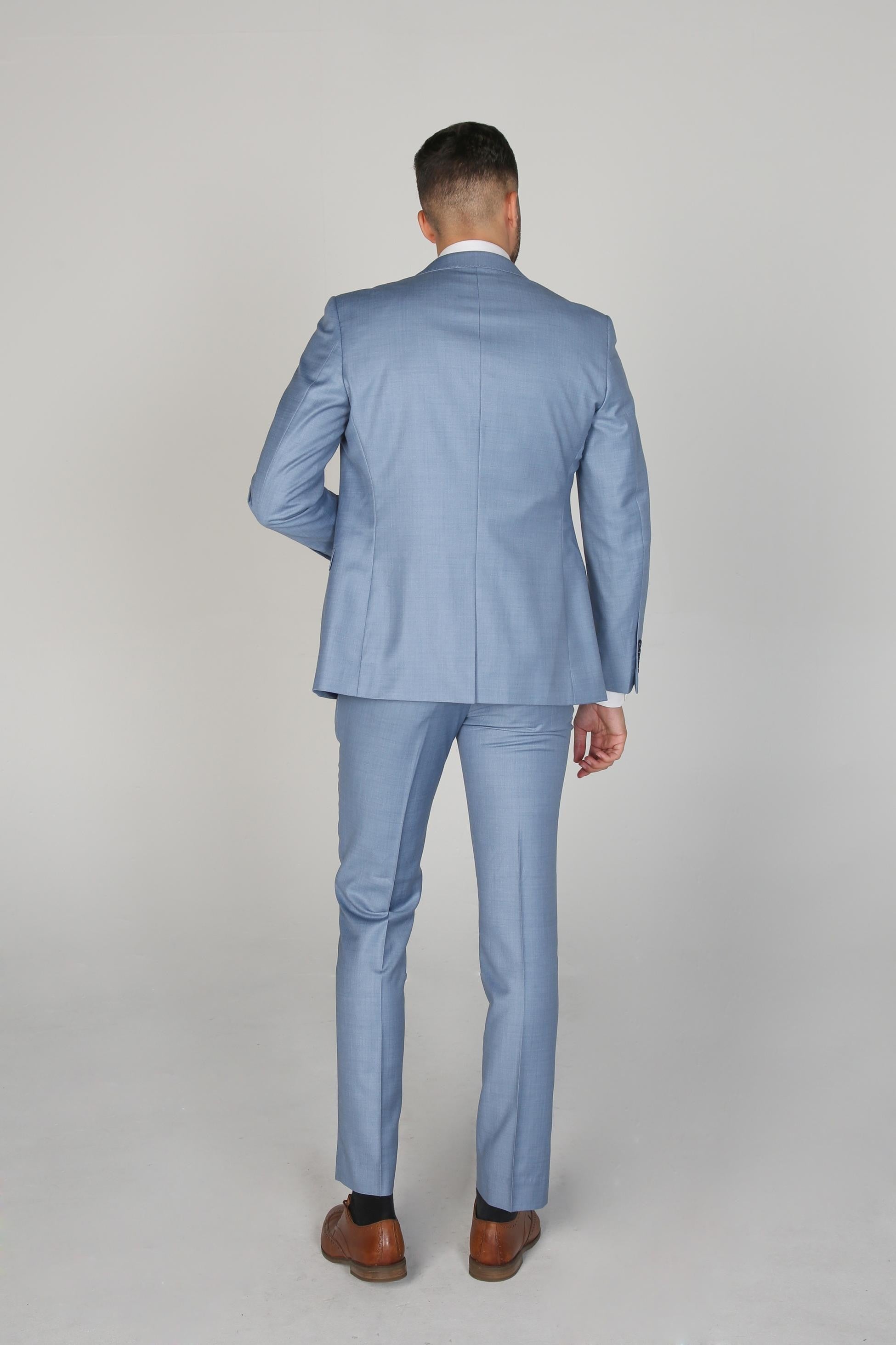 CHARLES Men’s Tailored Fit Blue Suit