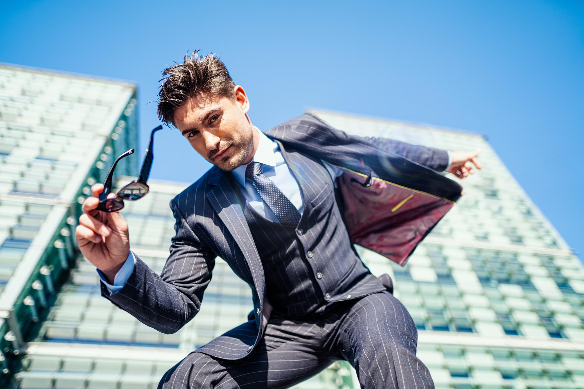 Men’s Navy Pinstripe Slim Fit Suit Jacket INVINCIBLE