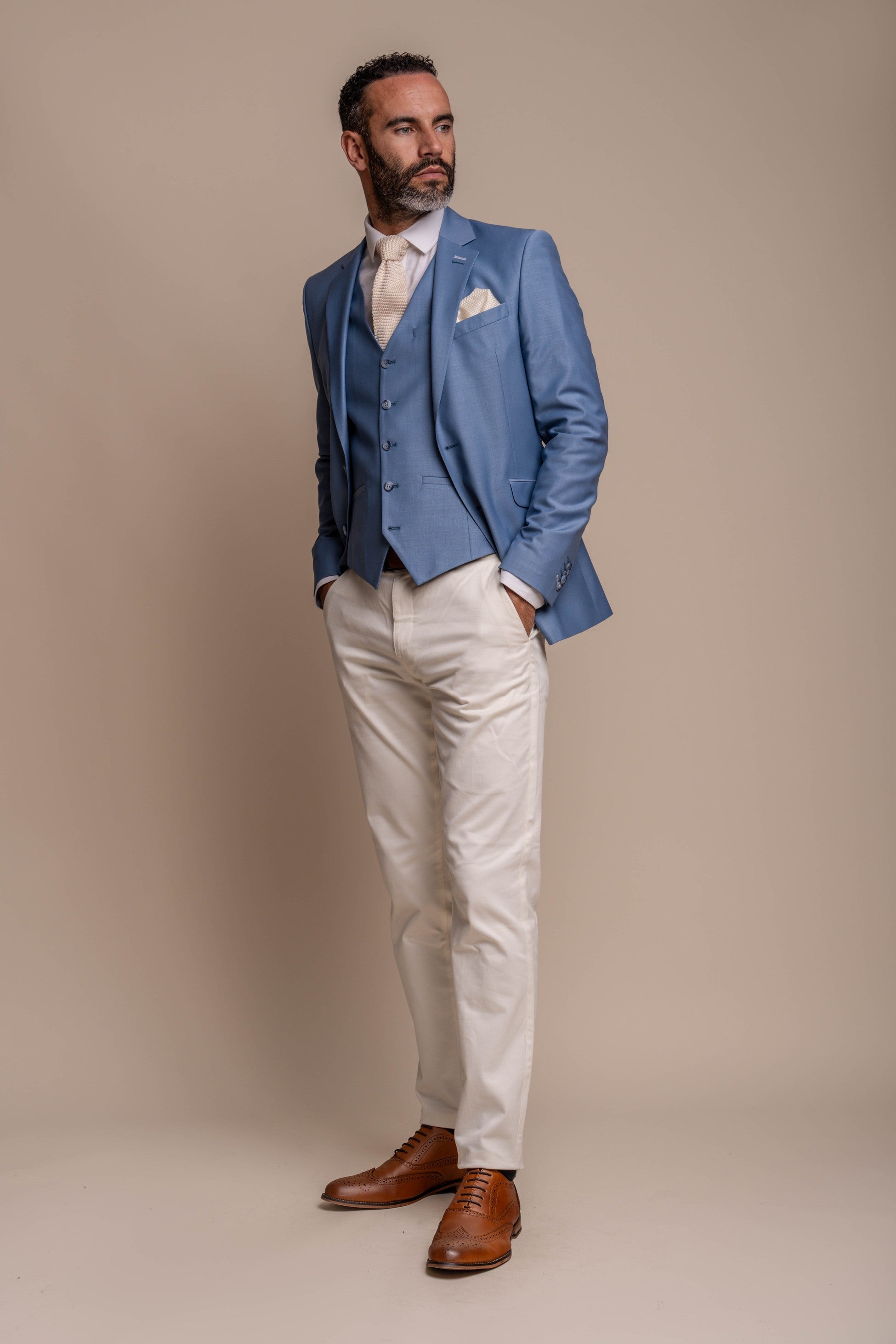 Bond Ocean Men's Suit with Cream Ecru Chinos Combined Set