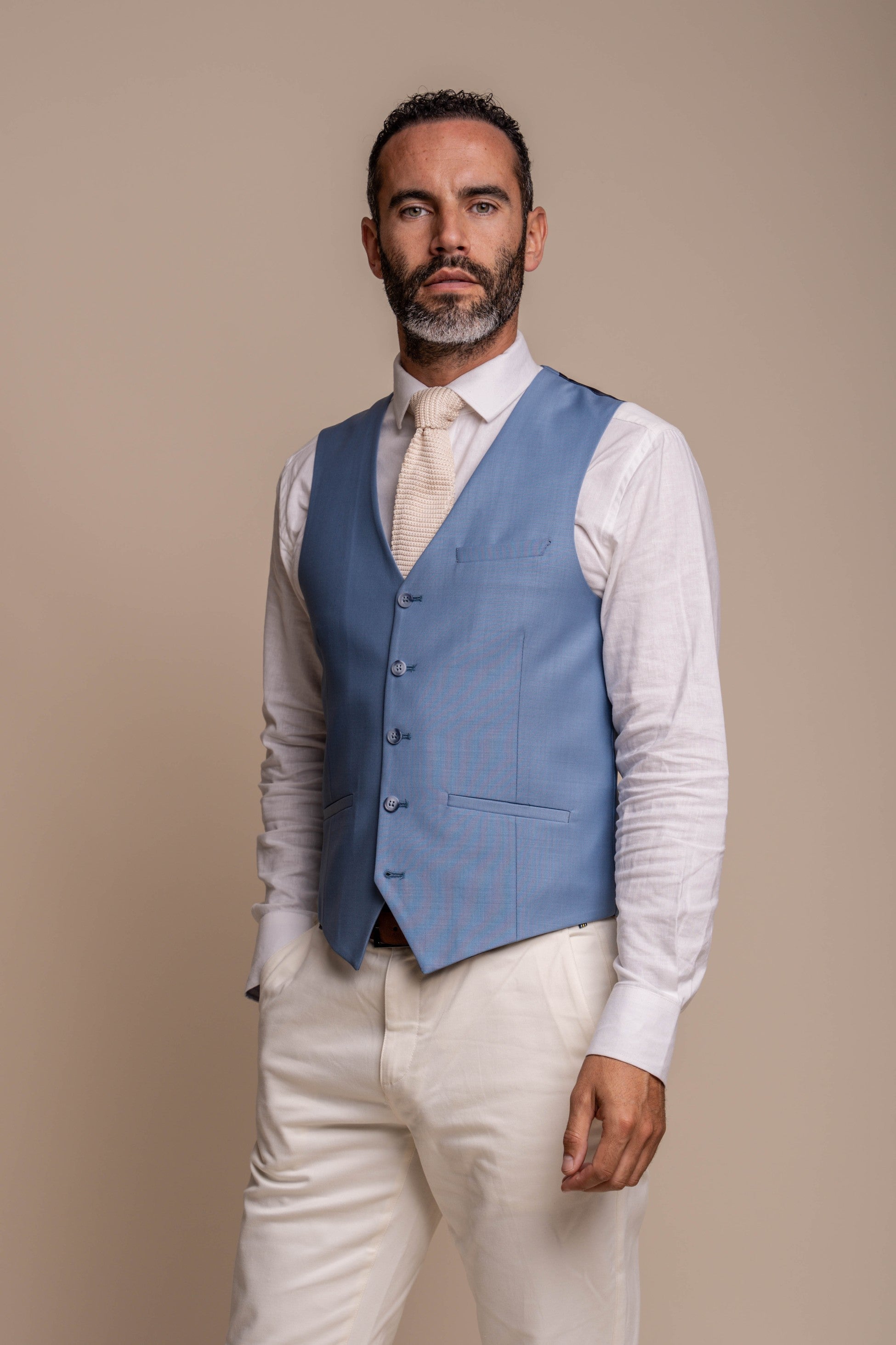 Bond Ocean Men's Suit with Cream Ecru Chinos Combined Set