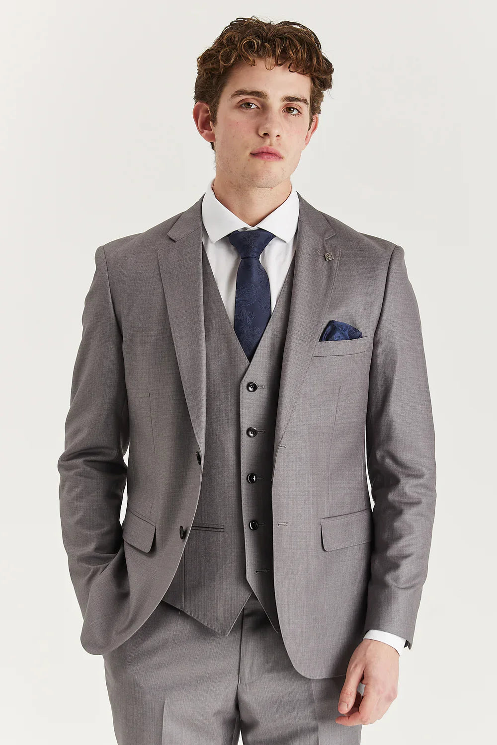 men’s 3-piece tailored fit grey wedding suit with waistcoat