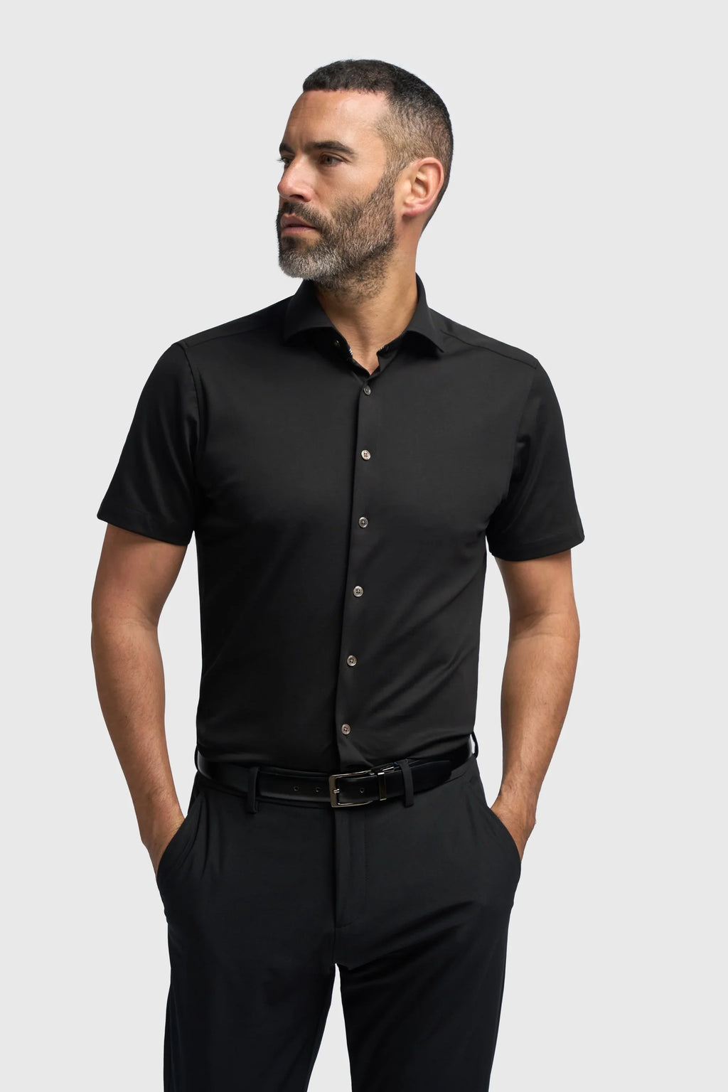 Men’s short sleeve cotton shirt slim fit button-front