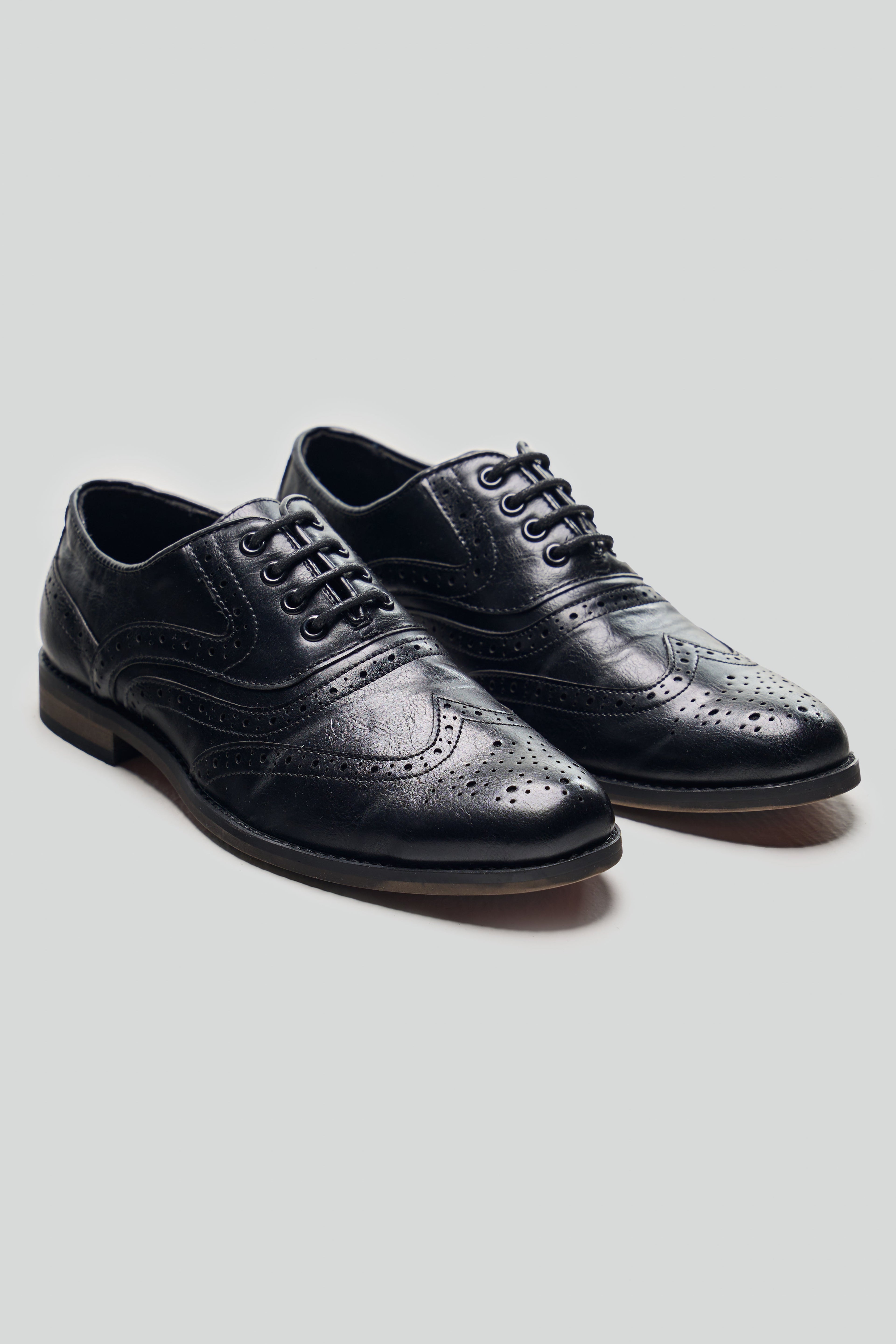 Men's Lace Up Oxford Brogue Dress Shoes - Russel - Black Pair Side Picture