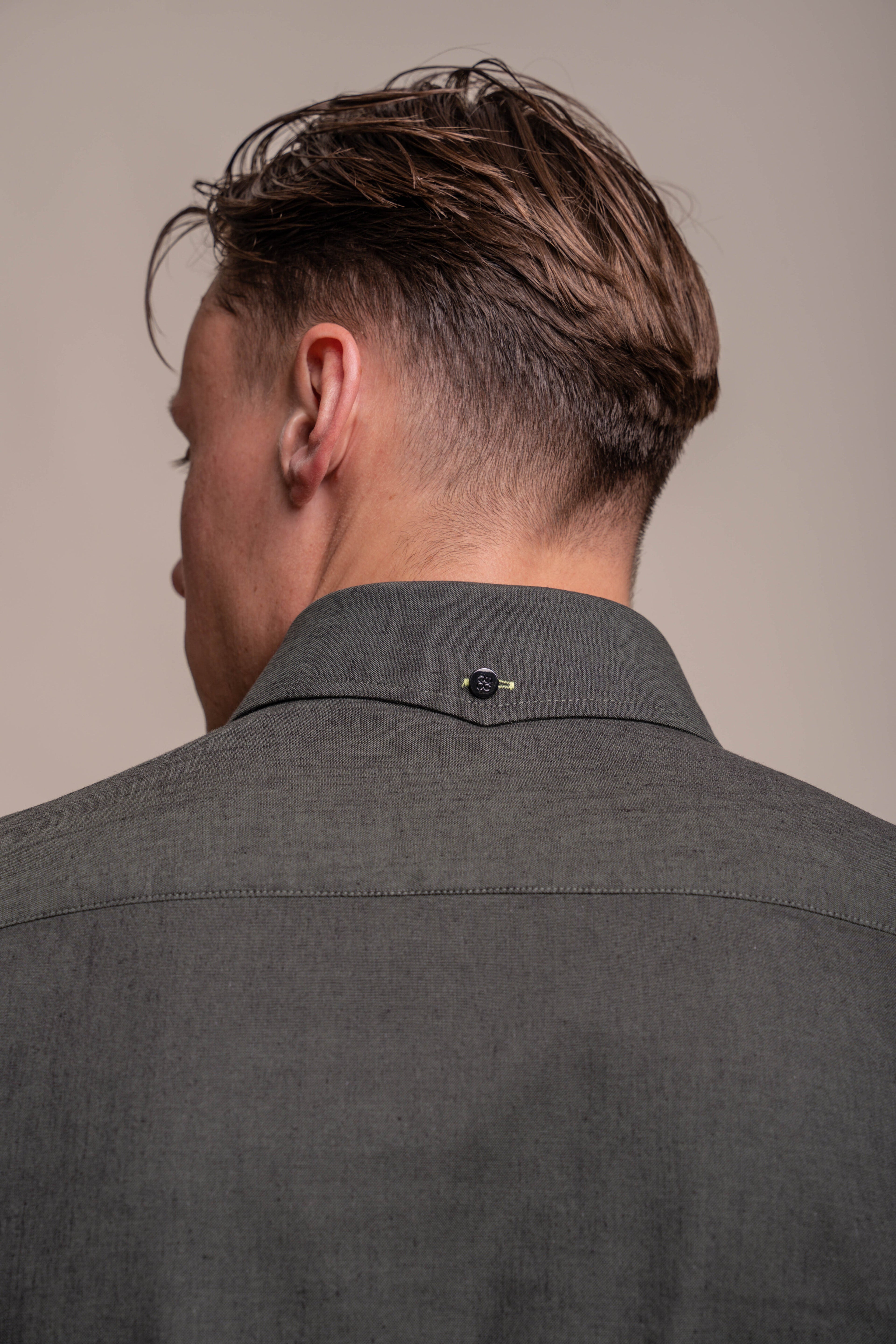 Men's Long Sleeves Linen Shirt - JORDI - Olive Green Detail Picture