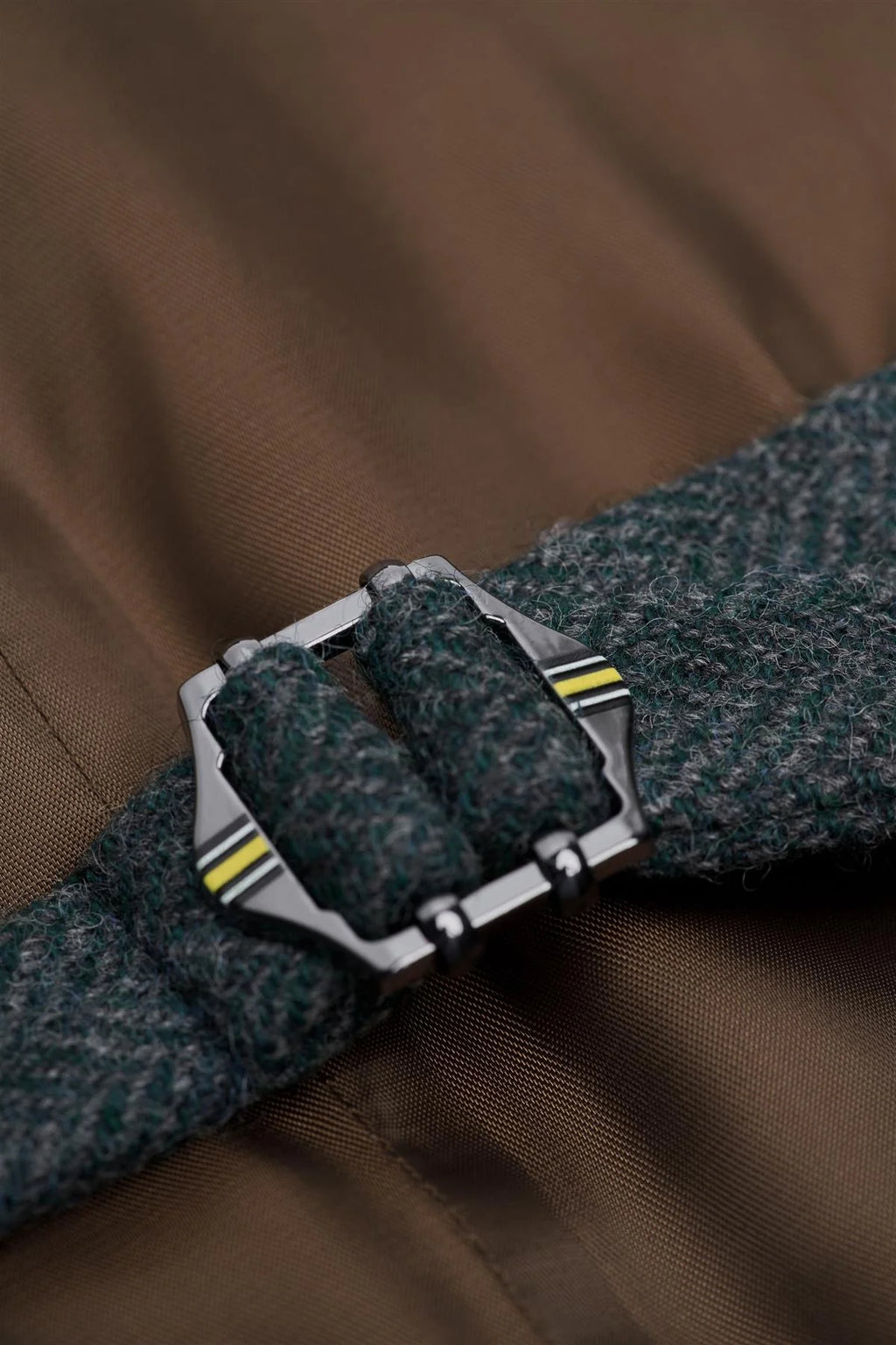 Men’s Olive Green Herringbone Wool Tweed Waistcoat Thomas Back Picture