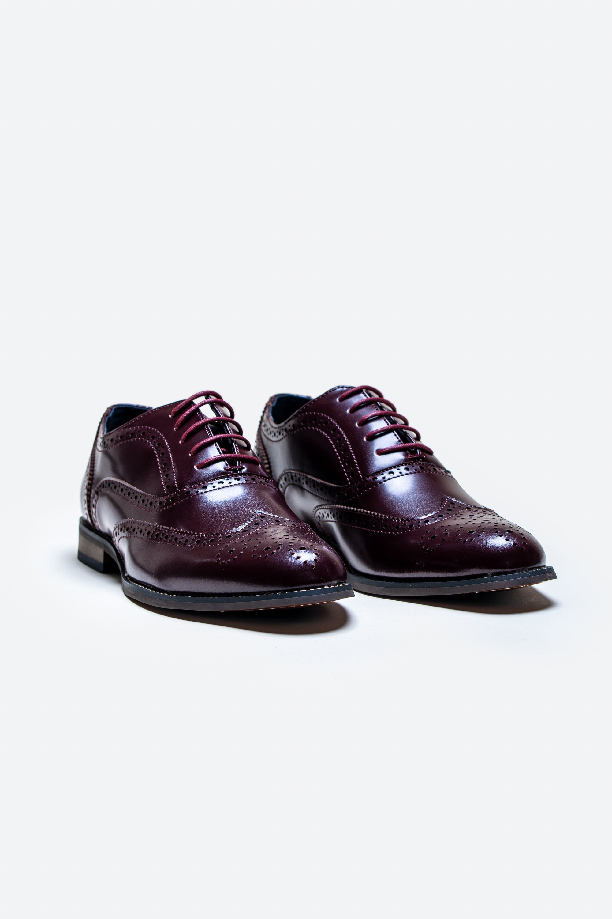Men's burgundy oxford brogue shoes, CLARK.