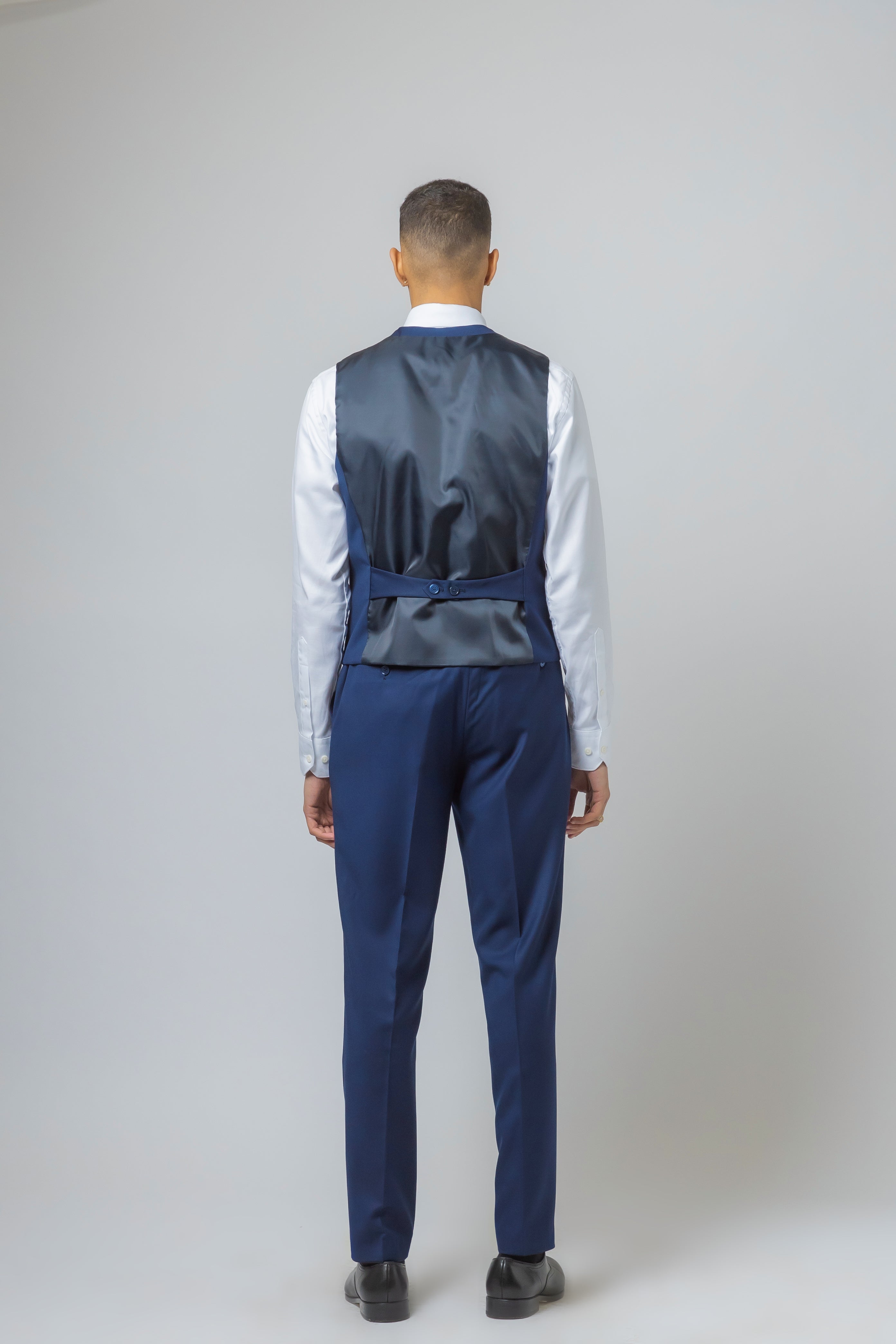 ISAAC Navy Blue Men's Slim Fit Suit