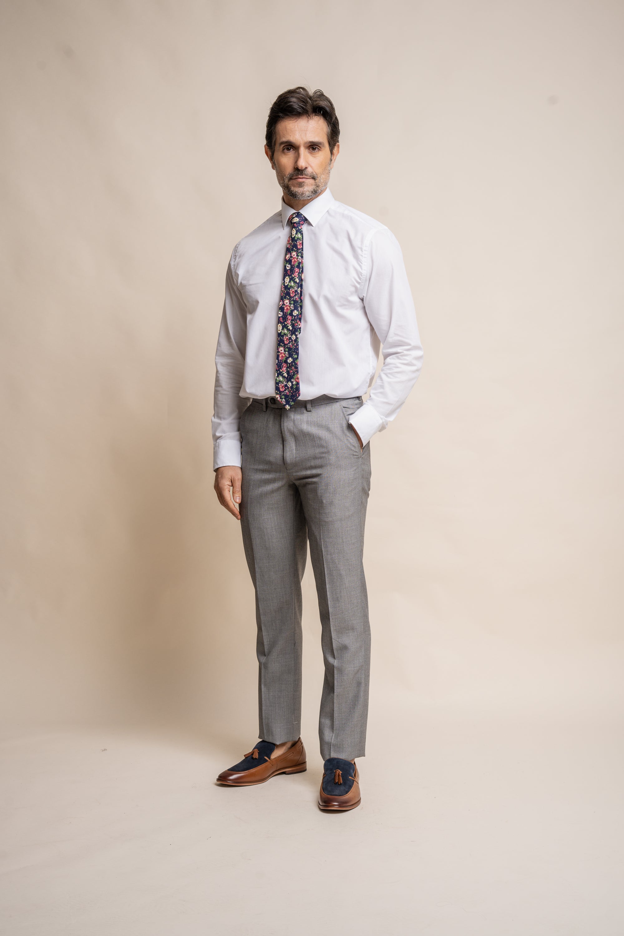 Men's Slim Fit Suit - REEGAN - Light Grey Trousers Front Picture