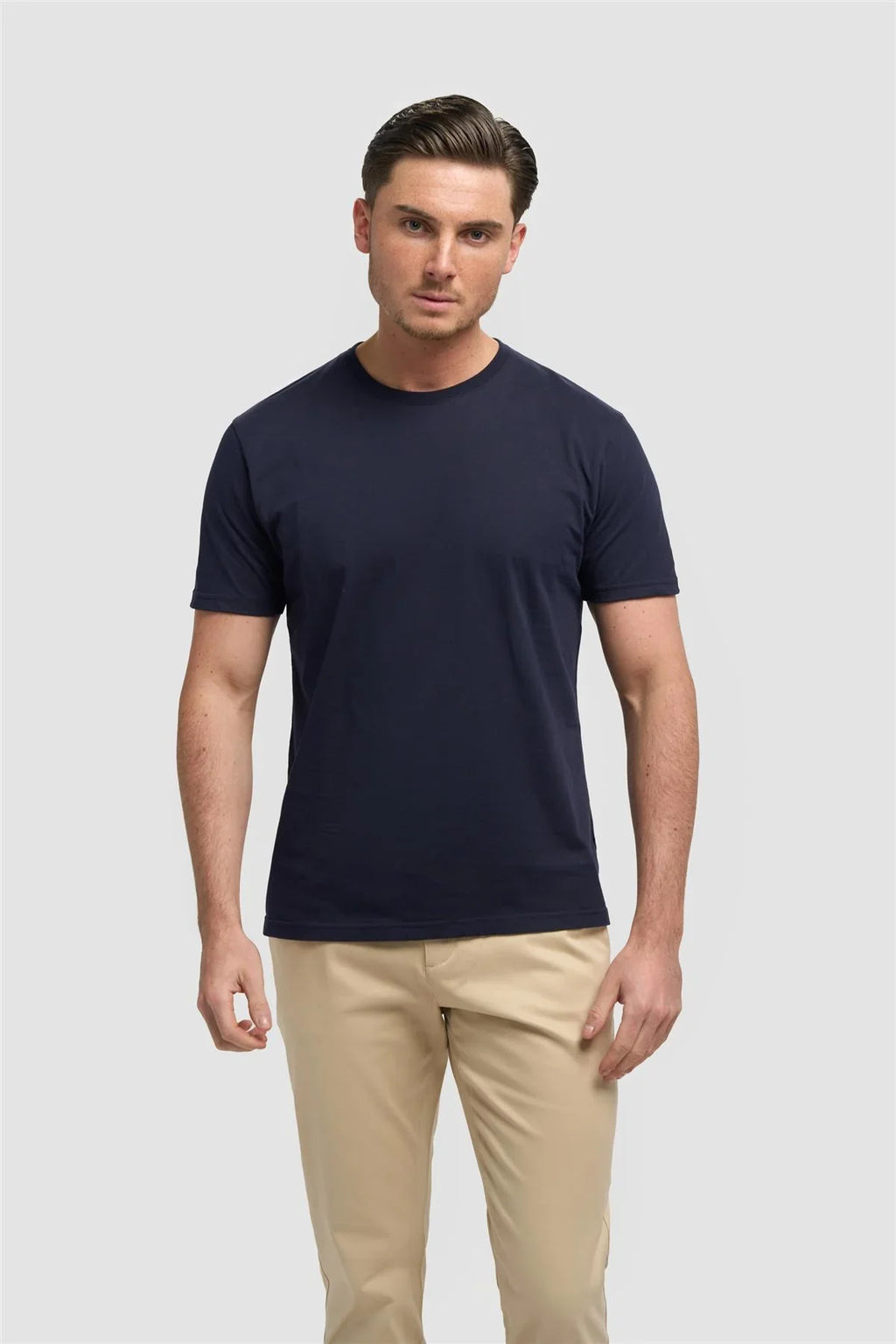 Men’s 100% cotton crewneck T-shirt, classic fit
