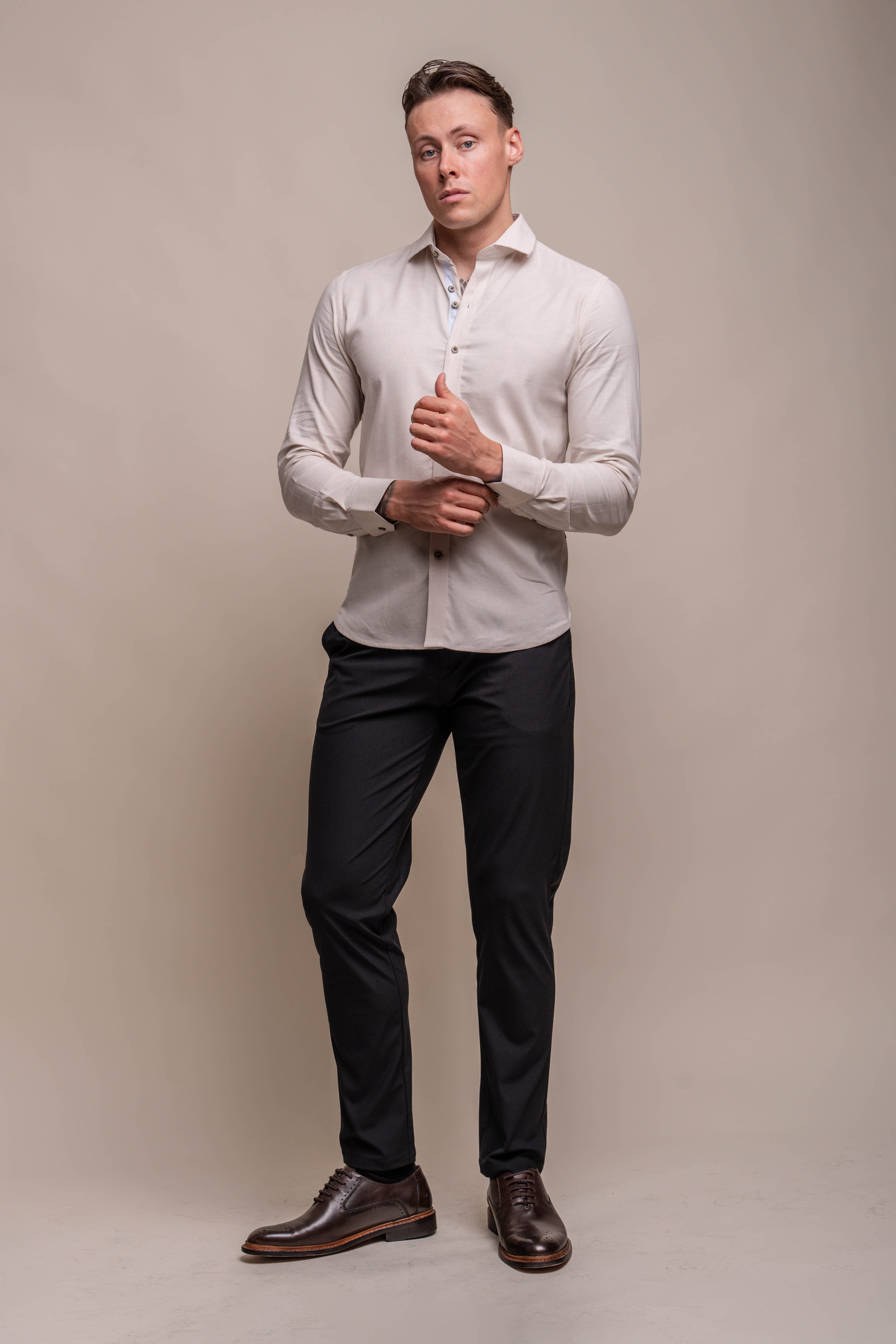 Men's Long Sleeves Linen Shirt - JORDI - Sand beige Model Front Picture