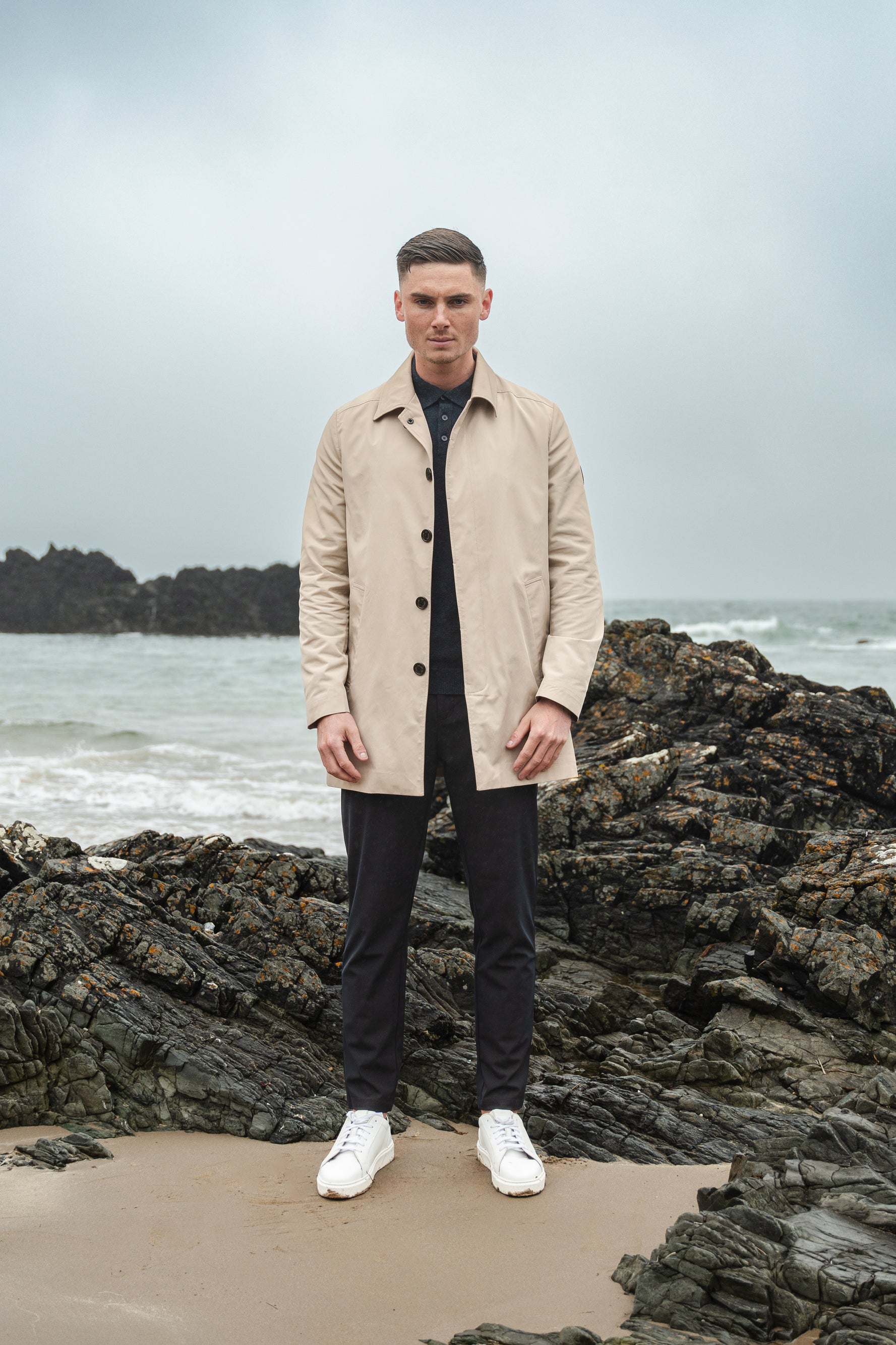 Men's Mi-Length Lightweight Casual Coat - BARRACUDA - Stone Beige Lifestyle Paicture