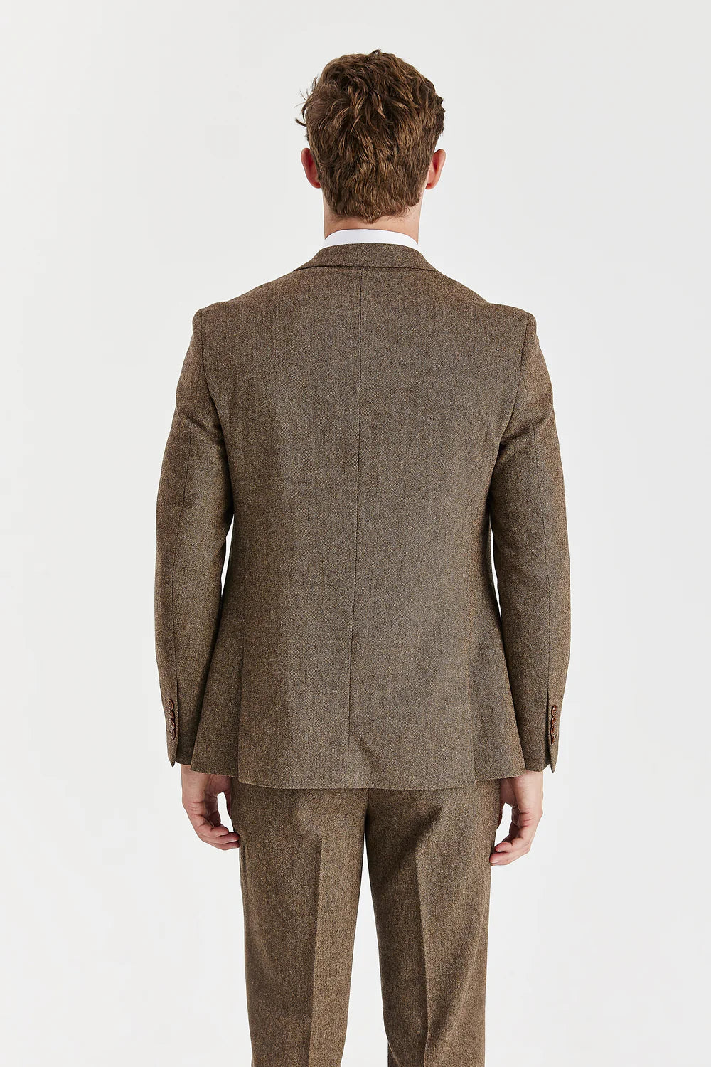 OSCAR Men’s Tailored Fit Wool Blend Brown Suit Back Picture