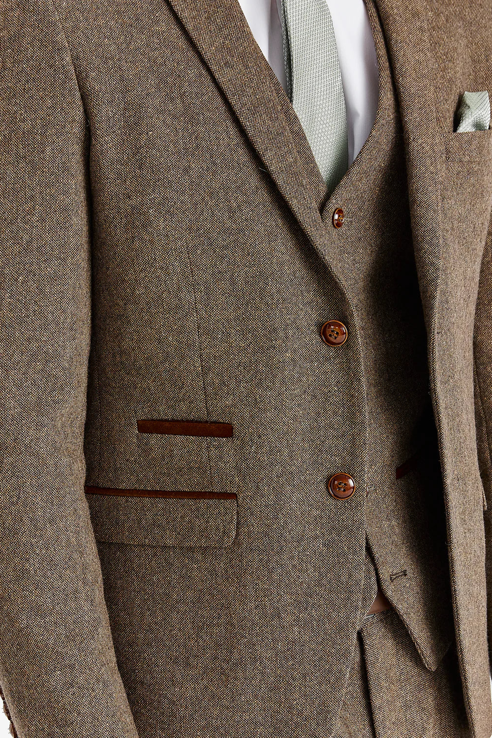 OSCAR Men’s Tailored Fit Wool Blend Brown Suit Detail Picture