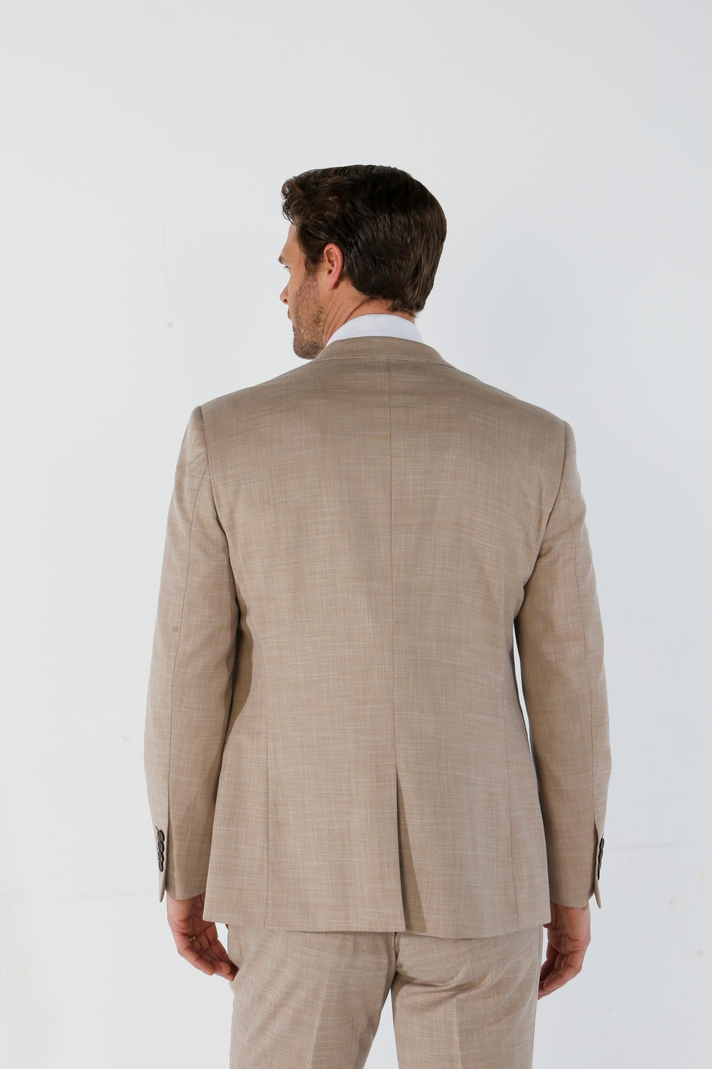 KURT Men’s Tailored Fit Plaid Beige Suit