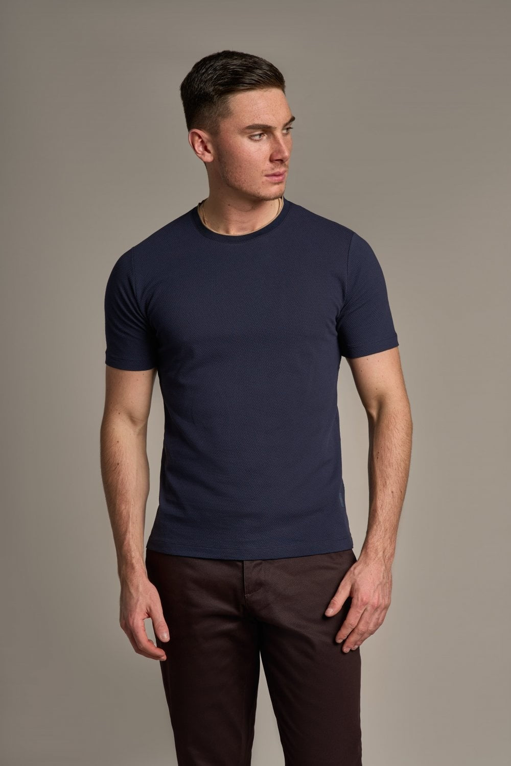Men’s cotton T-shirt, slim fit crewneck, short sleeve