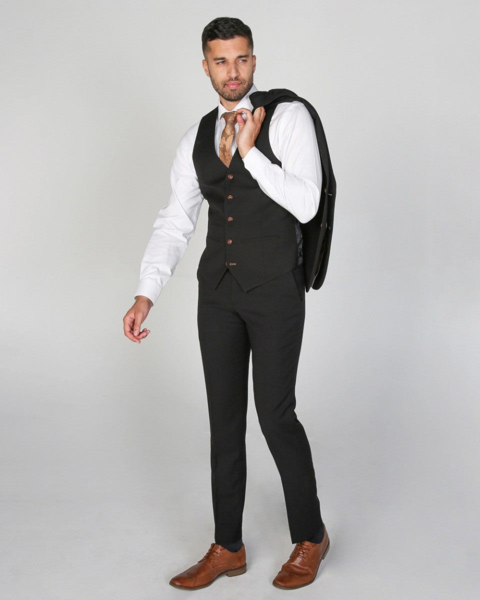 MAYFAIR Black Men's Tailored Fit Formal Suit