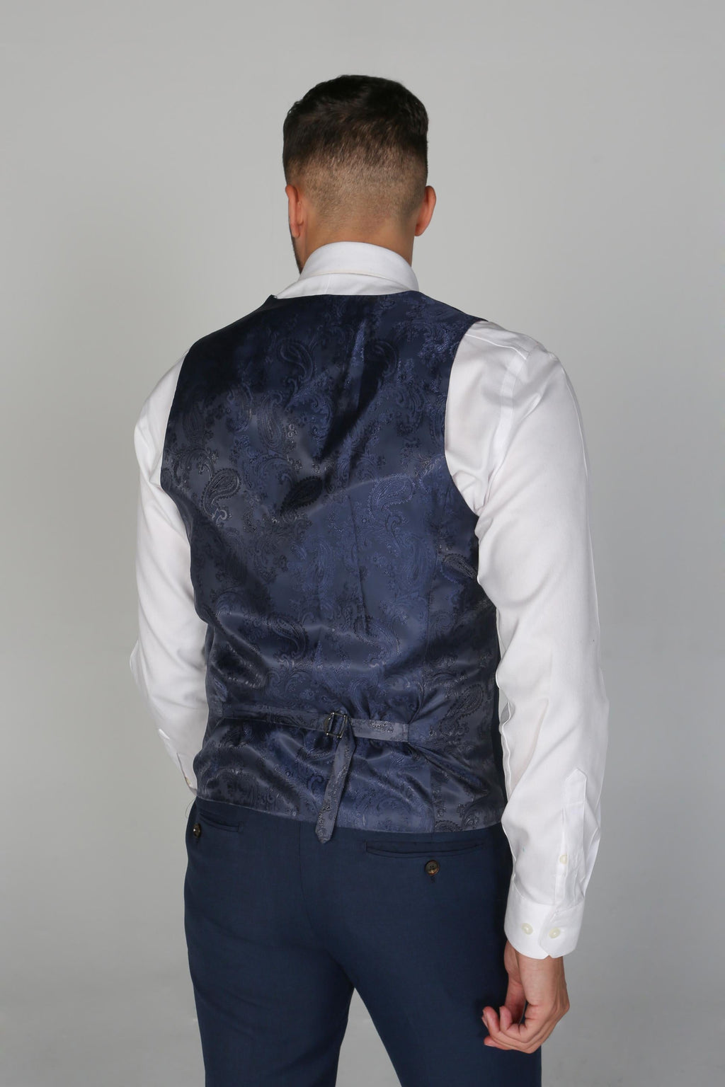 CALVIN Men’s Tailored Fit Navy Blue Suit