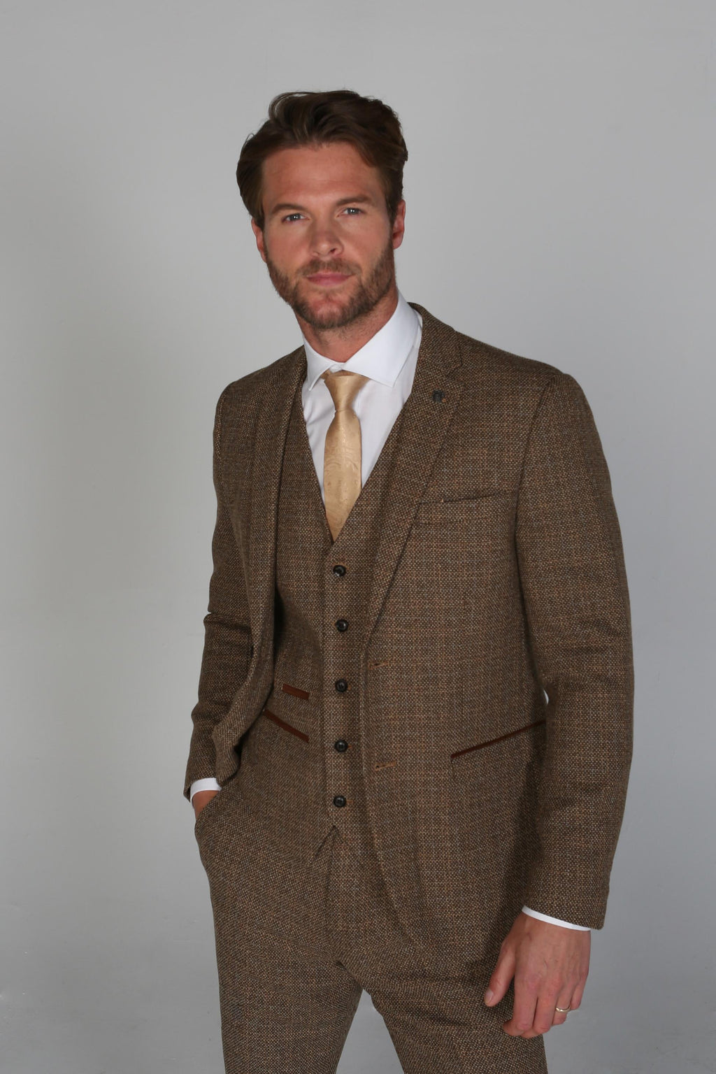 men’s brown tweed-like 3-piece slim fit wedding suit