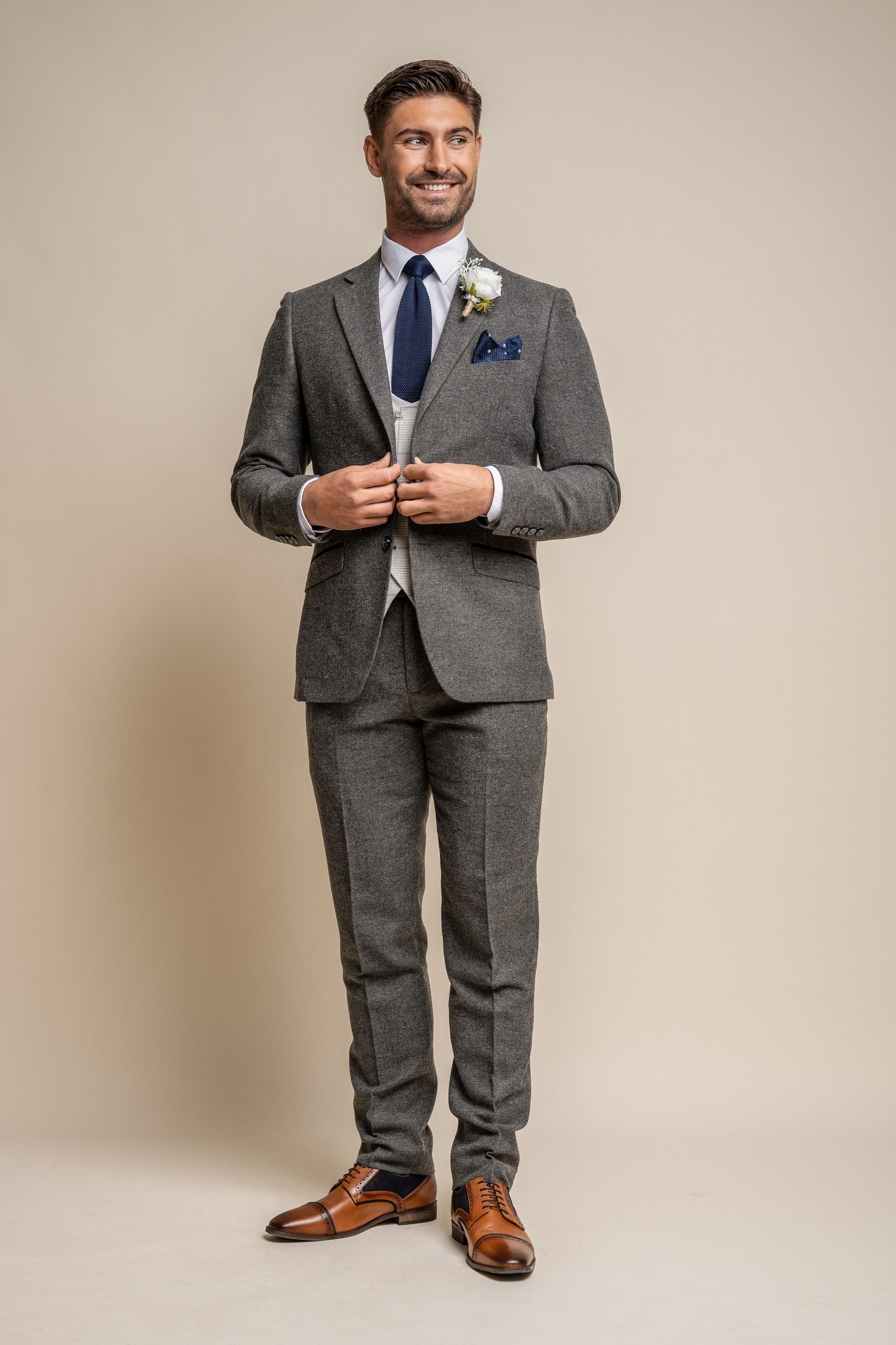 Men's Martez-Radika Herringbone Suit with Double-Breasted Waistcoat Set