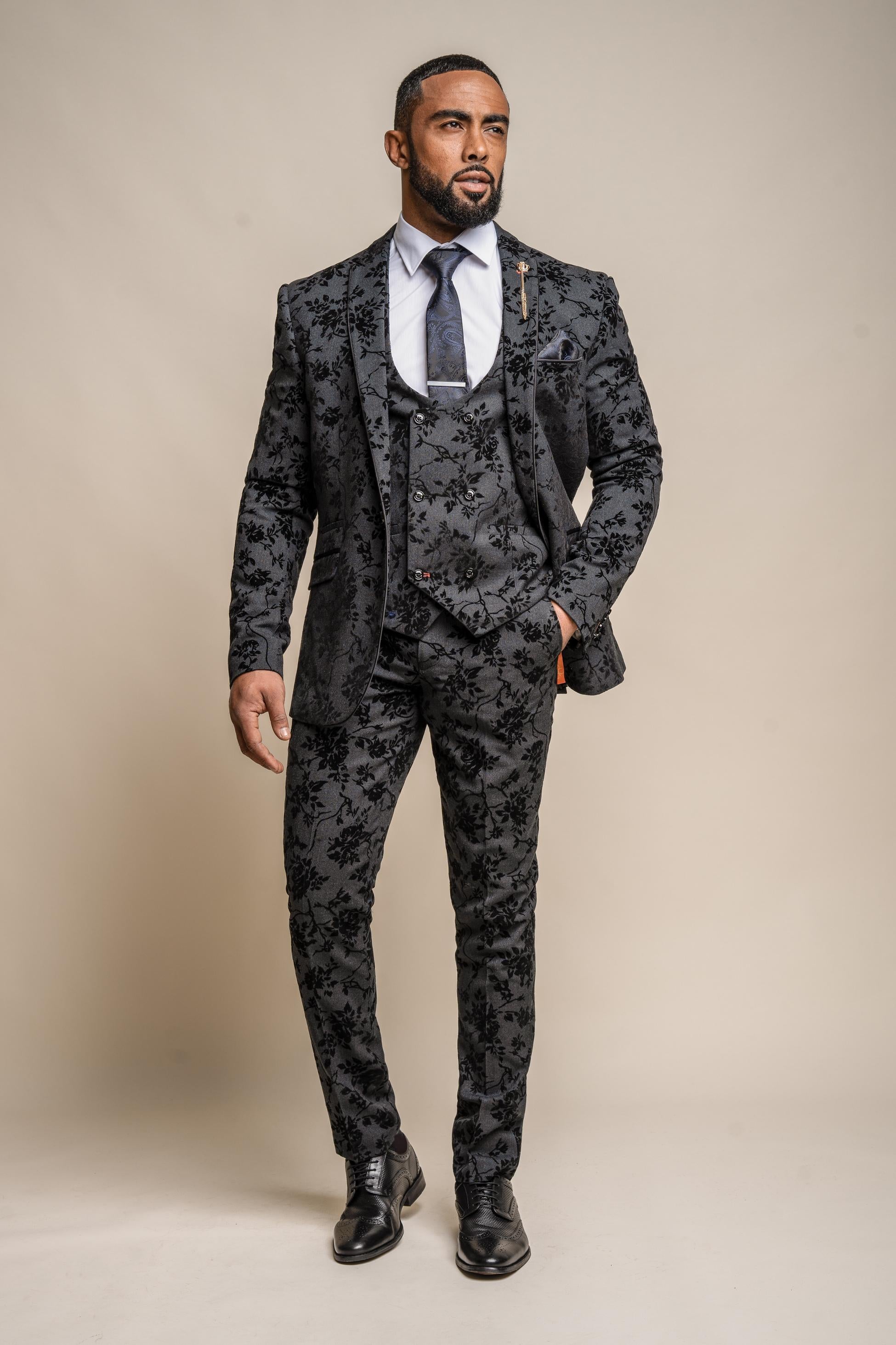 Men’s Black Velvet Floral Embroidered Jacket GEORGI