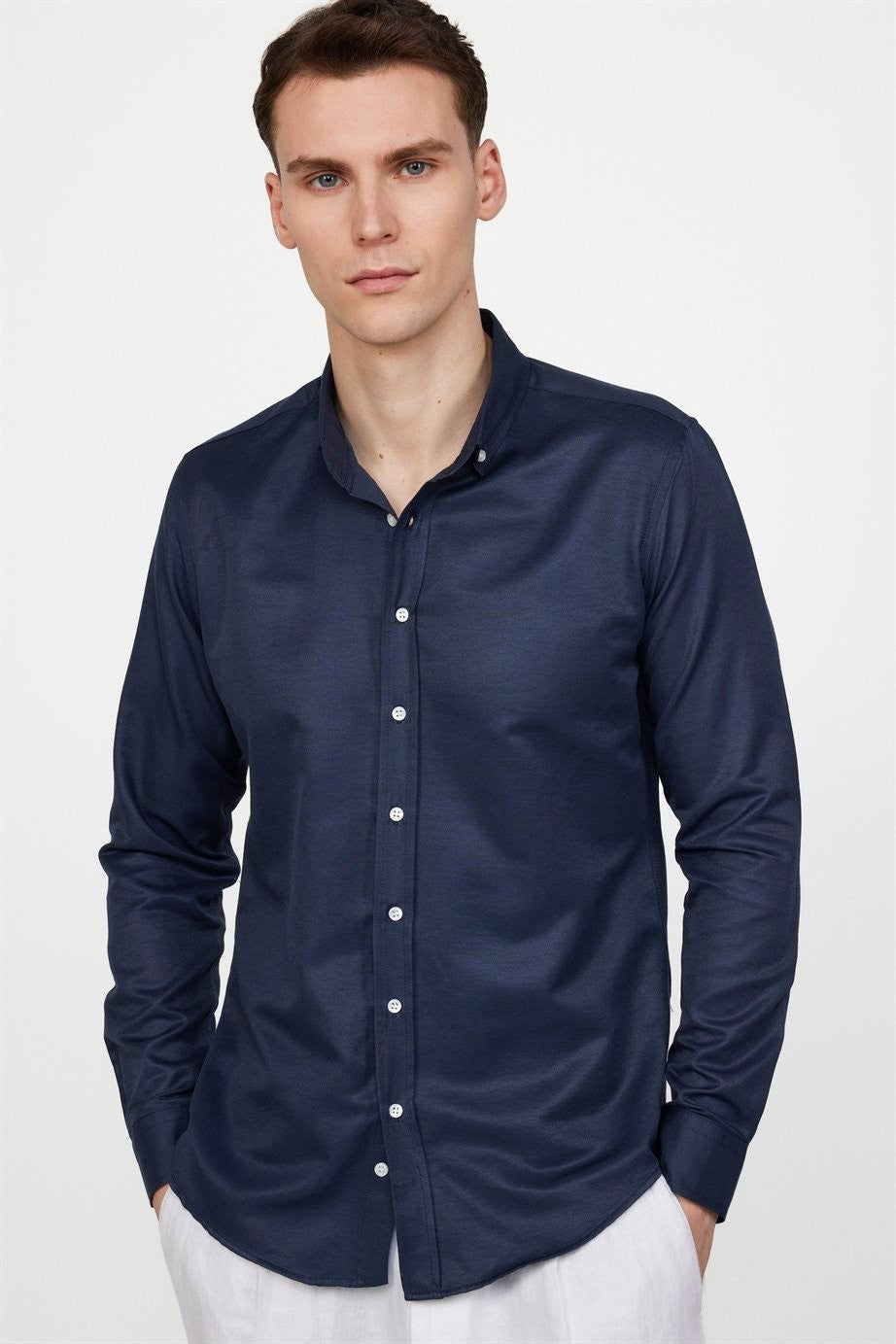 Men’s slim fit oxford shirt long sleeve button-down
