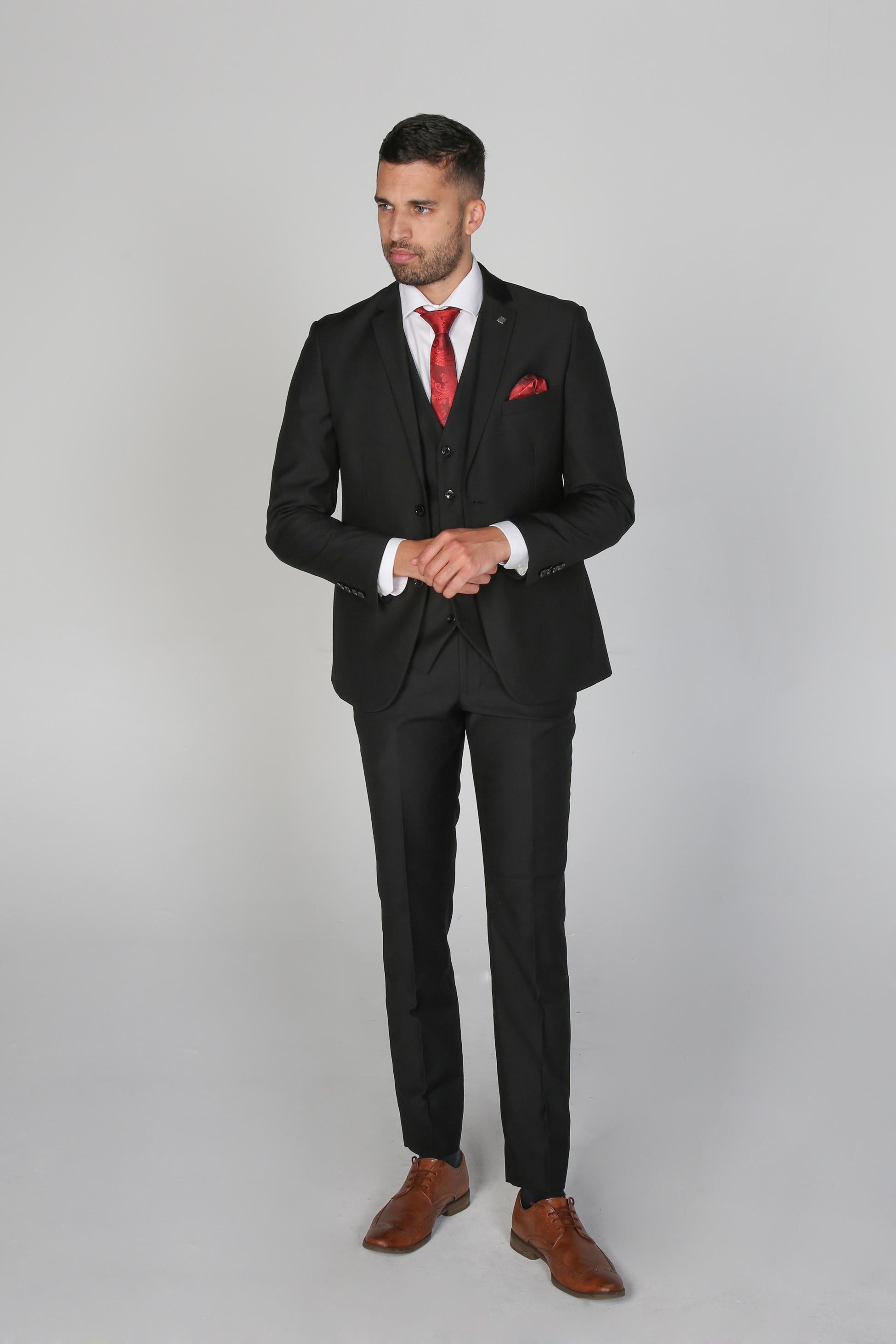 PARKER Men’s Tailored Fit Black Suit