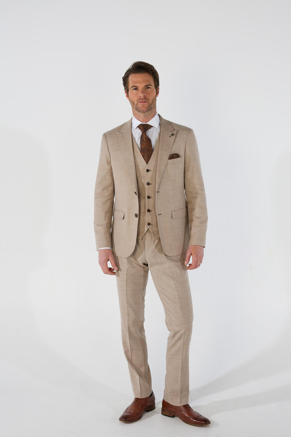 KURT Men’s Tailored Fit Plaid Beige Suit