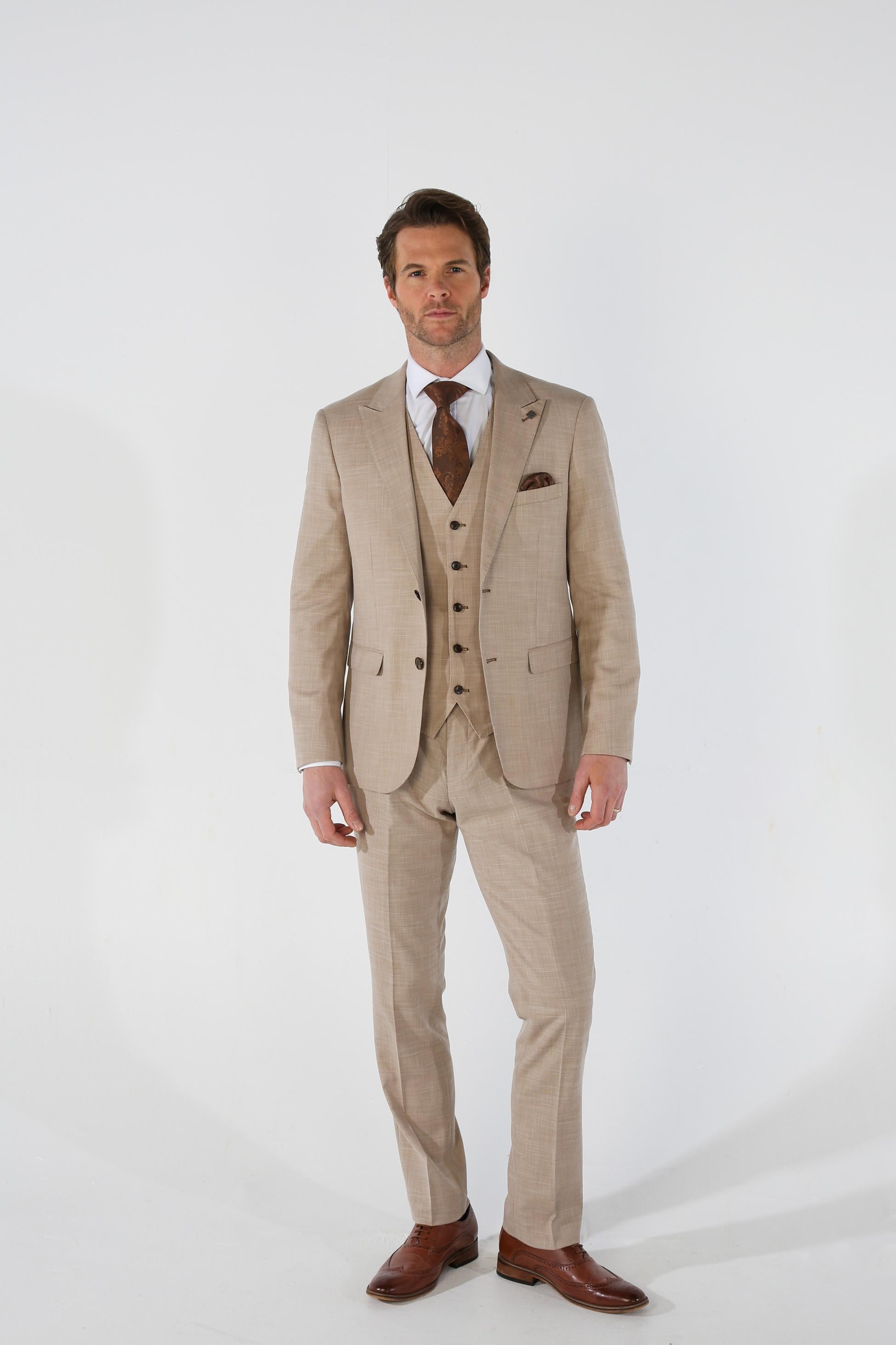 KURT Men’s Tailored Fit Plaid Beige Suit