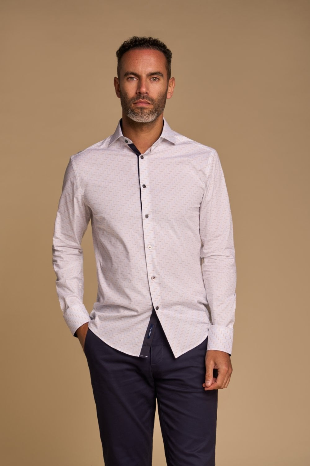 Men’s long sleeve white patterned shirt slim fit