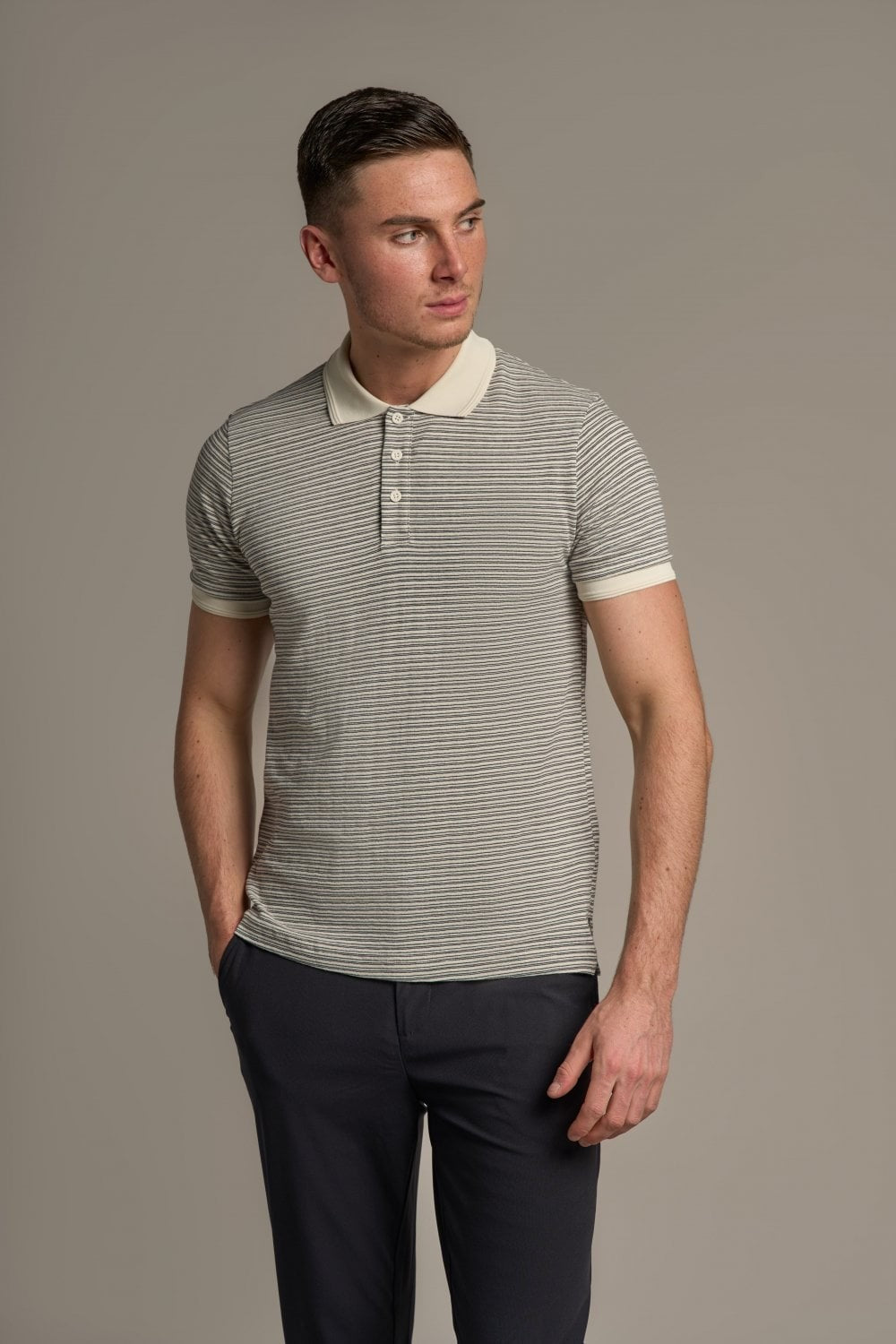 Men’s ecru beige textured polo, contrast collar, slim fit