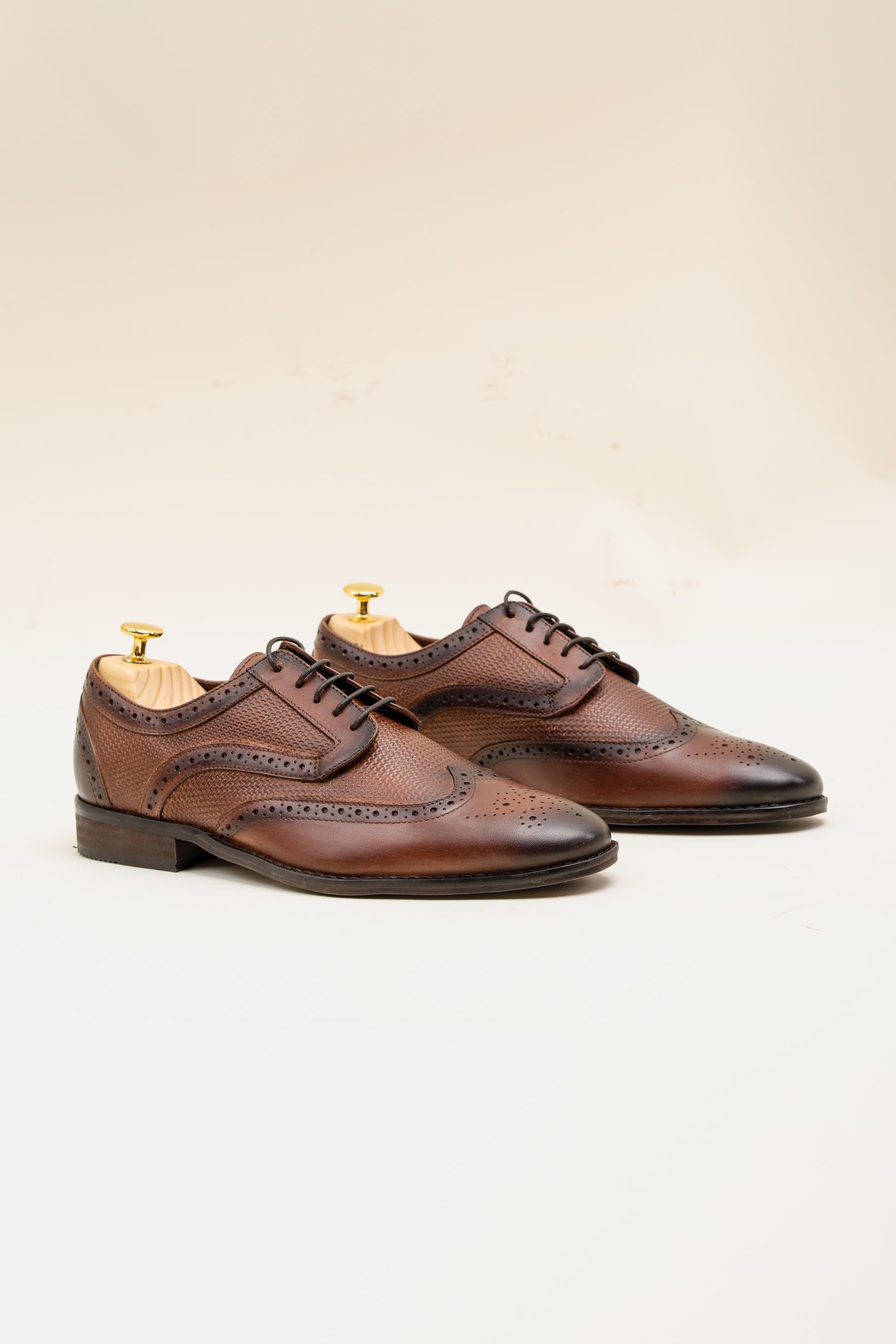 Men's brown genuine leather wingtip brogue shoes, ORLEANS.