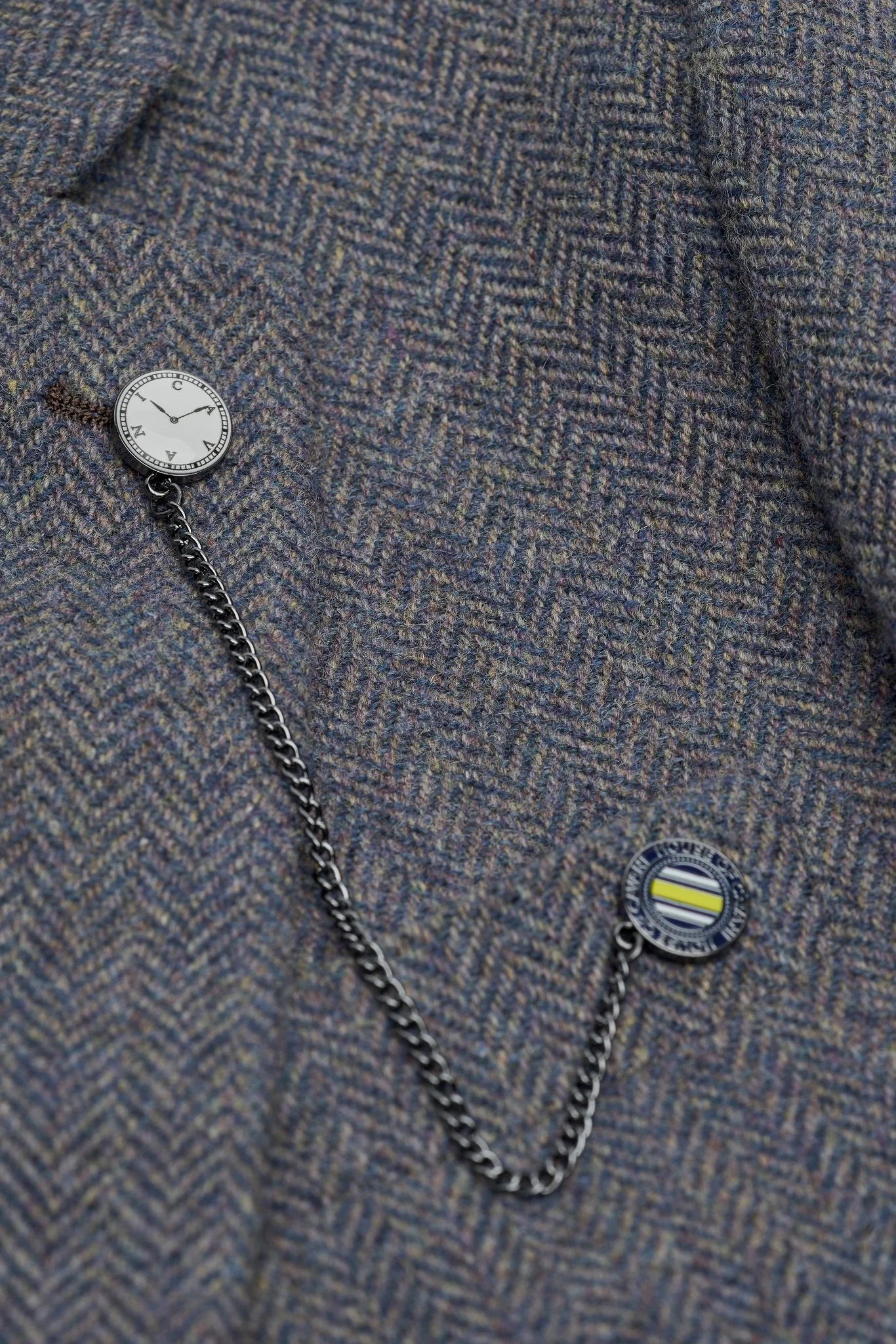 Men’s Savoy Grey Herringbone Wool Tweed Suit Jacket Thomas Chain Picture